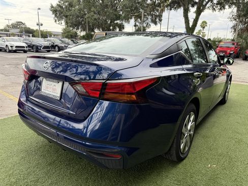 Used 2021 Nissan Altima 2.5 S FWD image 6