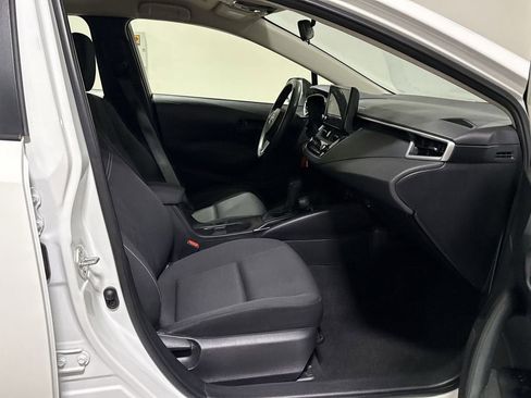 Used 2023 Toyota Corolla LE FWD image 21