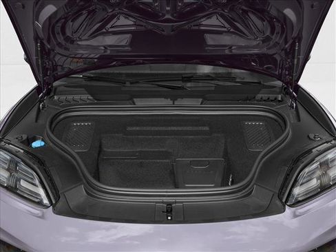 New 2026 Porsche Macan 4 Electric image 8