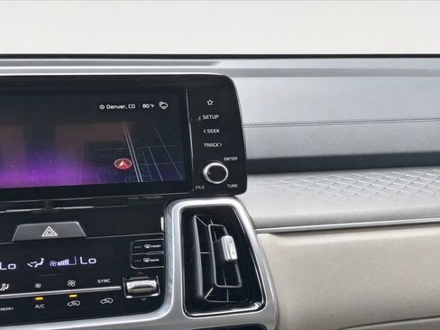 Certified 2023 Kia Sorento SX Prestige AWD/4WD image 27