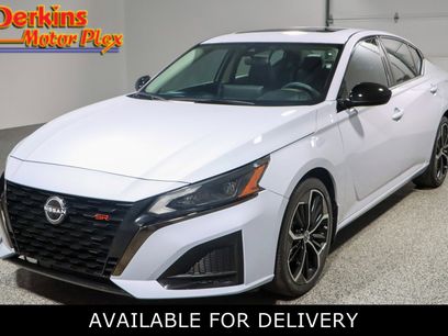 Used 2023 Nissan Altima 2.5 SR w/ SR Premium Package