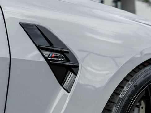 Used 2022 BMW M4 Competition w/ Executive Package image 13