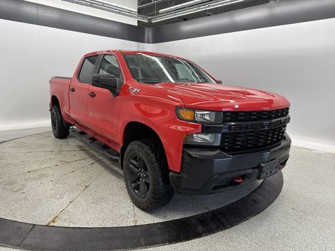 Used 2020 Chevrolet Silverado 1500 Custom Trail Boss w/ Custom Convenience Package AWD/4WD image 3