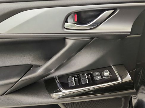 Used 2023 MAZDA CX-9 Touring Plus AWD/4WD image 19