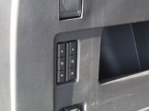 Used 2024 Lincoln Navigator L Reserve image 10