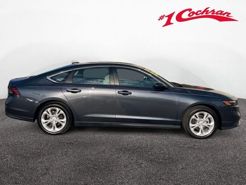 Used 2025 Honda Accord LX image 25