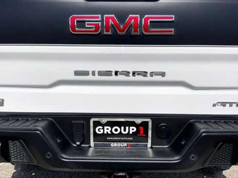 Used 2024 GMC Sierra 1500 AT4X w/ AT4X AEV Edition AWD/4WD image 18