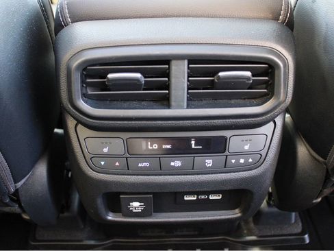 Used 2023 Honda Pilot Elite image 29
