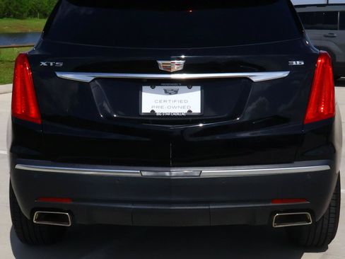 Used 2017 Cadillac XT5 Luxury FWD image 10