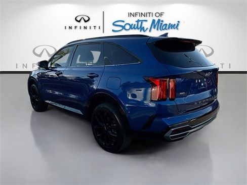 Used 2022 Kia Sorento SX image 7