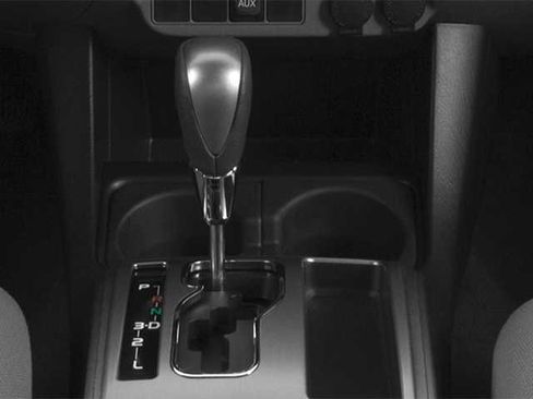 Used 2014 Toyota Tacoma 4x4 Double Cab w/ TRD Sport Package image 8