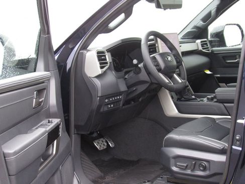 New 2026 Toyota Tundra Limited AWD/4WD image 14