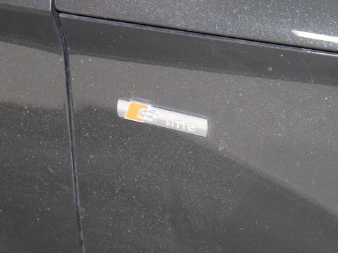 Used 2023 Audi Q5 2.0T Premium Plus image 12