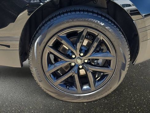 Used 2024 Land Rover Range Rover Velar S AWD/4WD image 38