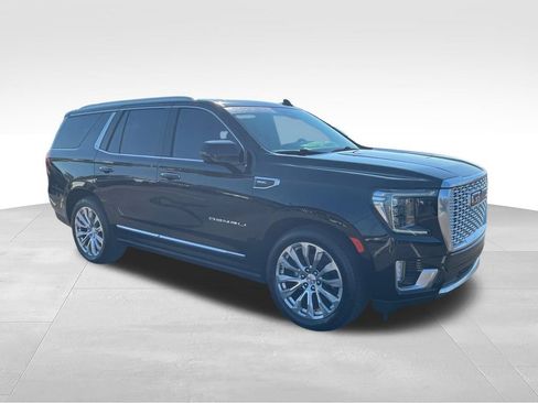 Used 2024 GMC Yukon Denali w/ Denali Reserve Package AWD/4WD image 7