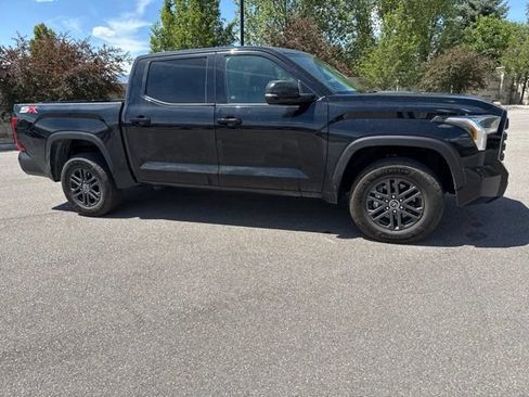 Used 2024 Toyota Tundra SR5 w/ SR5 Convenience Package AWD/4WD image 12