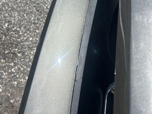 Used 2009 Dodge Challenger R/T RWD image 4