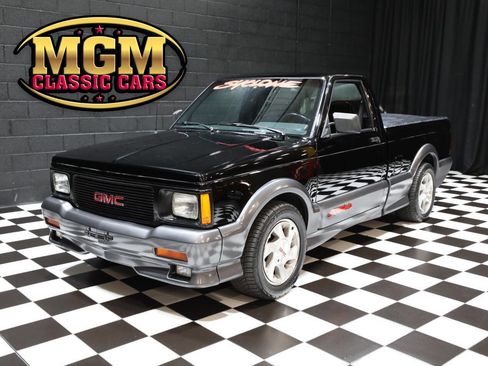 Used 1991 GMC Sonoma image 1