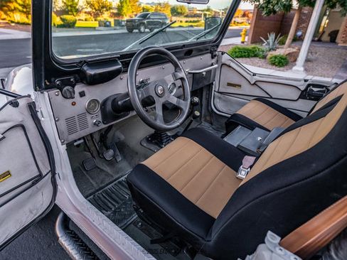 Used 1986 Jeep CJ 7 image 21