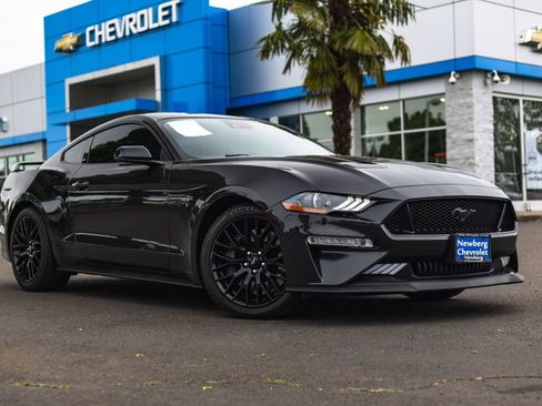 Used 2022 Ford Mustang GT Premium w/ GT Performance Package RWD image 1