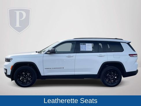 Certified 2024 Jeep Grand Cherokee L Laredo image 6
