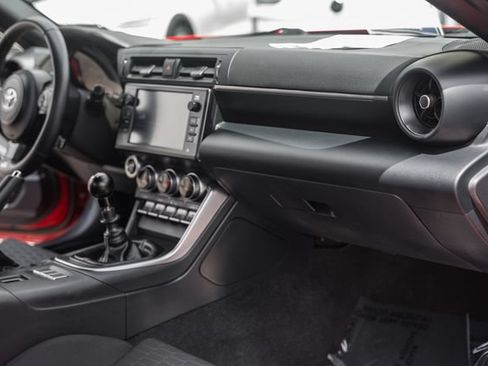 Used 2023 Toyota GR86 RWD image 24