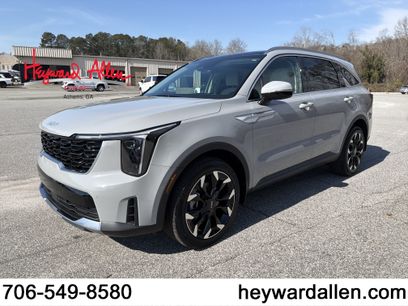 Used 2025 Kia Sorento EX w/ Panoramic Sunroof Package