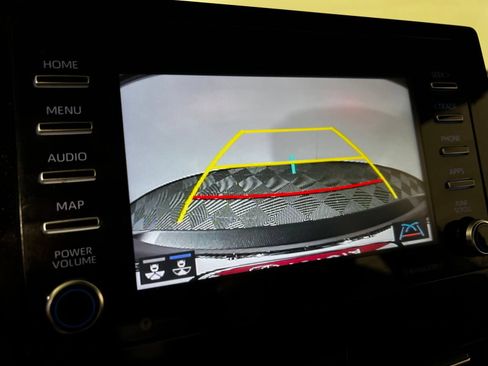 Certified 2022 Toyota Camry SE w/ Convenience Package FWD image 19