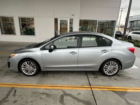 Used 2014 Subaru Impreza 2.0i Premium image 4