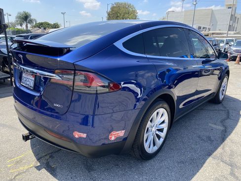Used 2018 Tesla Model X P100D AWD/4WD image 12