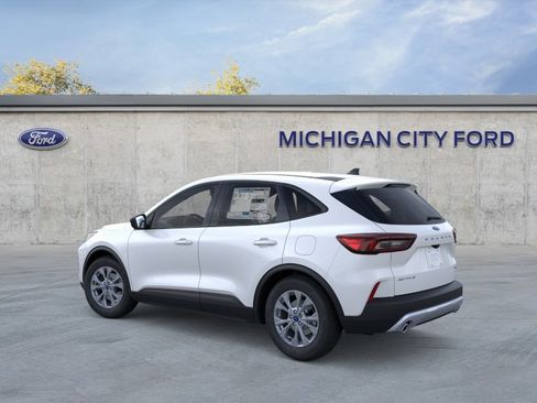 New 2026 Ford Escape Active w/ Cold Weather Package AWD/4WD image 4