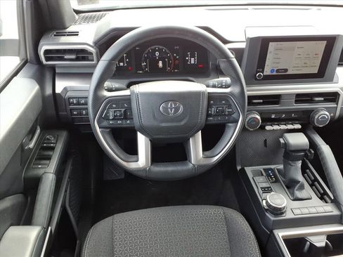 Certified 2025 Toyota 4Runner SR5 image 26