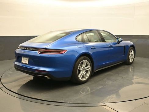 Certified 2017 Porsche Panamera 4 AWD/4WD image 22