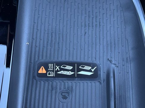 New 2026 Buick Enclave Preferred image 7