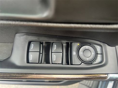 Used 2021 GMC Sierra 1500 Elevation image 40