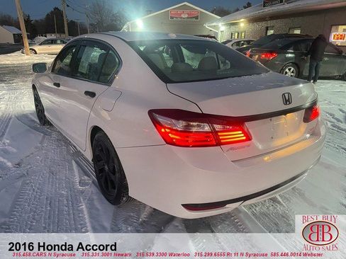 Used 2016 Honda Accord EX image 5