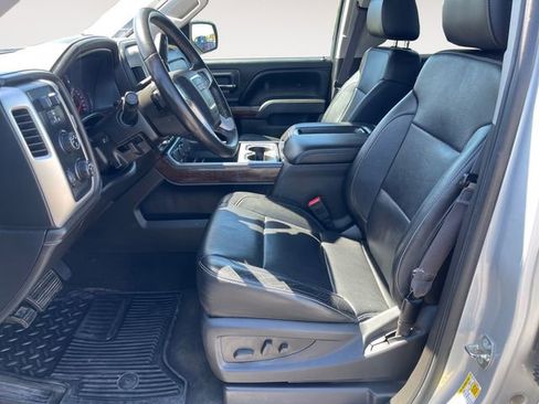 Used 2015 GMC Sierra 1500 SLT w/ SLT Crew Cab Value Package AWD/4WD image 32