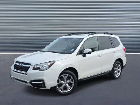 Used 2018 Subaru Forester 2.5i Touring w/ Popular Package #2 image 1