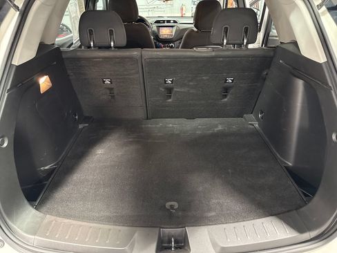 Used 2021 Chevrolet TrailBlazer LS FWD image 37