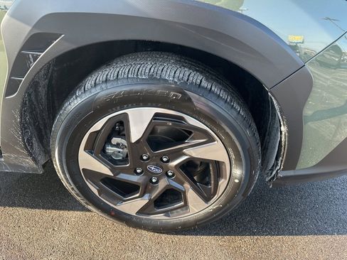 Certified 2025 Subaru Crosstrek 2.5i Limited image 33