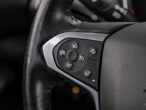 Used 2022 Chevrolet Traverse Premier w/ Redline Edition FWD image 18