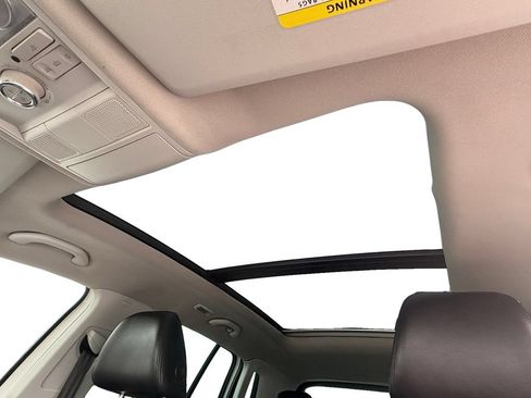 Used 2013 Volkswagen Tiguan S AWD/4WD image 12