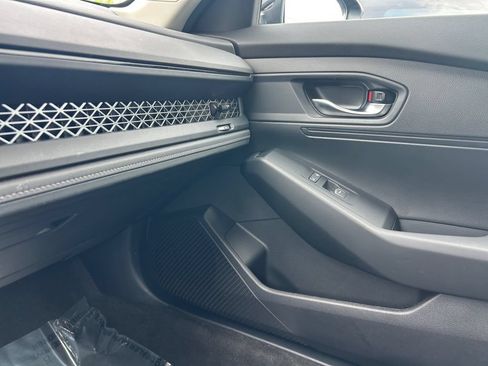 Used 2024 Honda Accord LX image 22