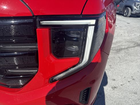 Used 2023 GMC Sierra 1500 Elevation w/ X31 Off-Road Package image 10