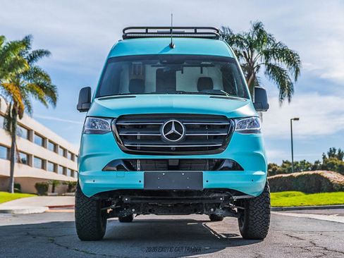 Used 2024 Mercedes-Benz Sprinter 2500 image 13