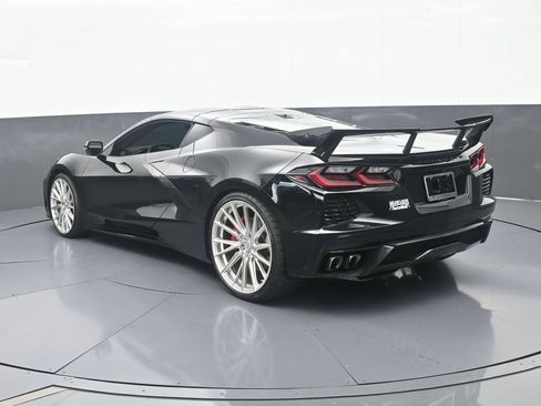Used 2020 Chevrolet Corvette Stingray Premium Cpe w/ 3LT Preferred Equipment Group RWD image 4