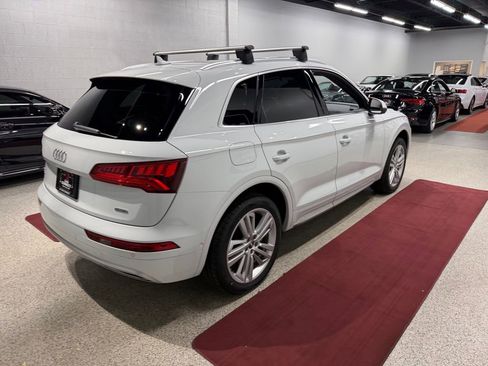Used 2019 Audi Q5 Prestige w/ Prestige Package AWD/4WD image 12