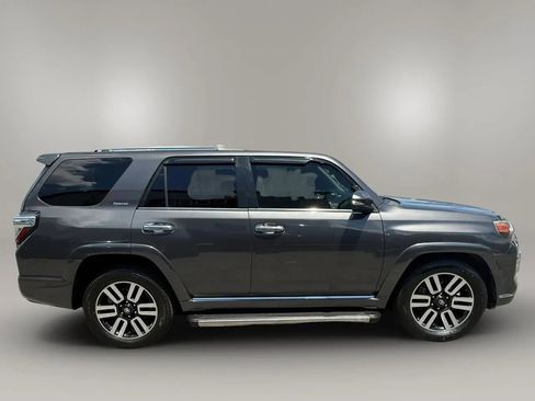 Used 2017 Toyota 4Runner Limited RWD image 7