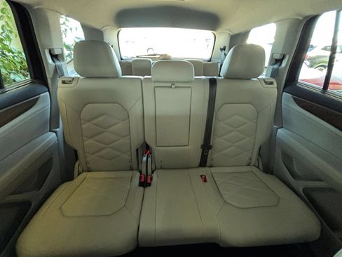 Used 2026 Volkswagen Atlas SE FWD image 41