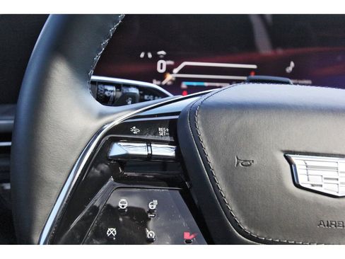 Used 2025 Cadillac Escalade IQ Sport 2 image 8